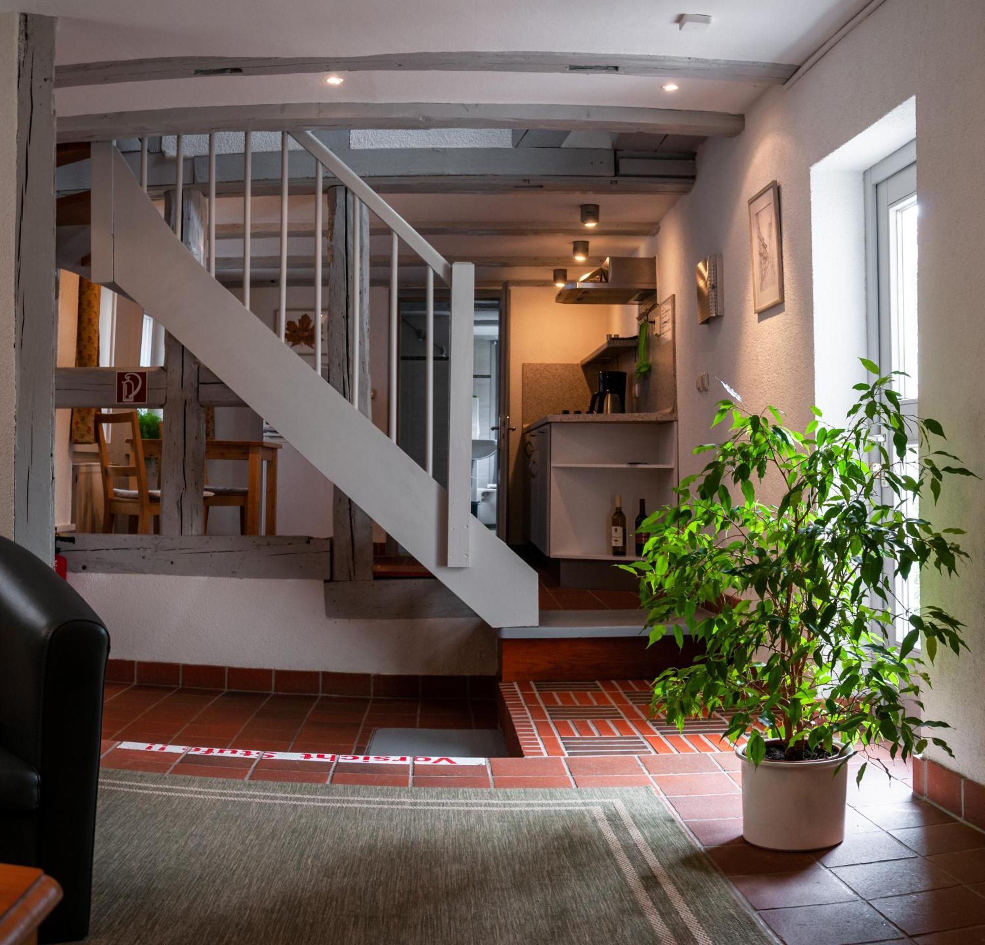 Fachwerkhotel - Ferienhaeuser Vorhof Zur Hoelle Quedlinburg Kültér fotó