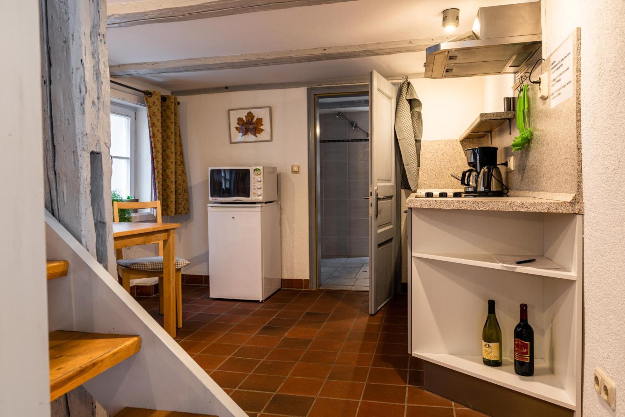 Fachwerkhotel - Ferienhaeuser Vorhof Zur Hoelle Quedlinburg Kültér fotó
